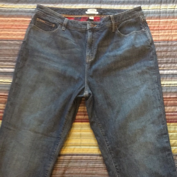 L.L.Bean Flannel Lined High Waist Classic Fit Jeans size 16P - Picture 5 of 13